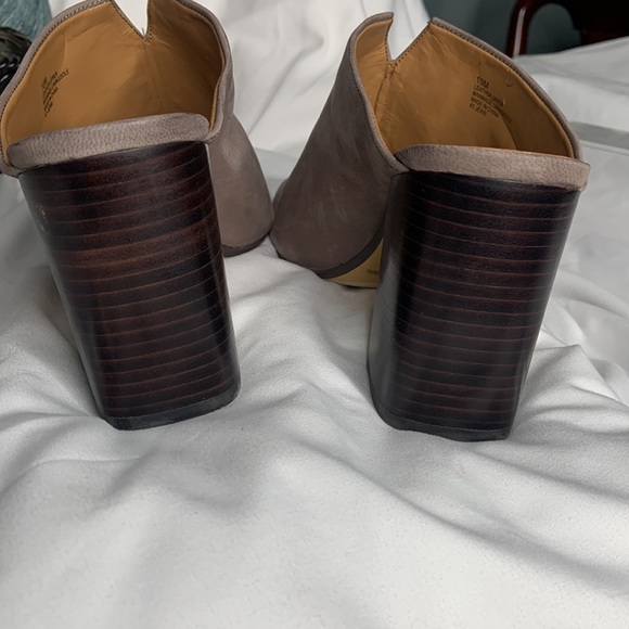 Arturo Chiang At-Jerri Women Suede Taupe Open Toe Slide Mule size 10. EU 40 - Picture 5 of 6